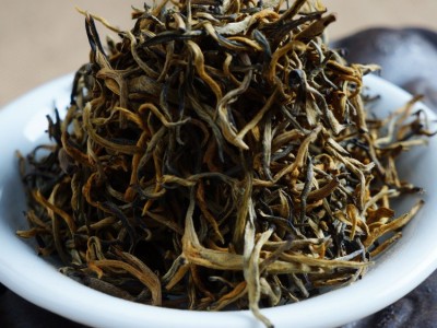 云南滇红 2022年新茶叶 优质红茶 金丝红 凤庆红茶 一斤也批发图2