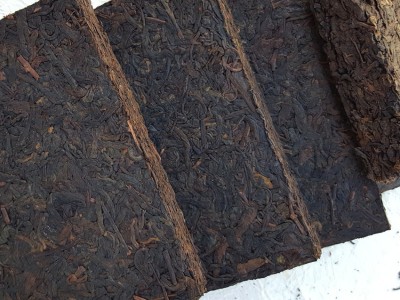 云南勐海老普洱云南普洱茶砖250克光砖茶老班章熟茶陈香枣香茶叶图2