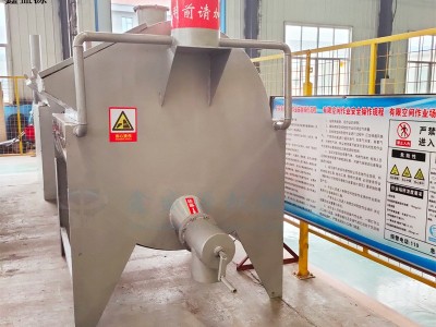 供应成套动物油炼油设备 大型电加热鸡鸭架碎肉熬油锅 猪肉熬炼锅图2