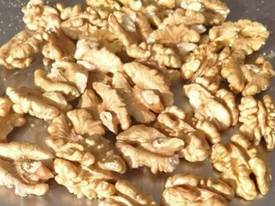 厂家直供核桃仁头路二路三路和碎核桃仁500克包装零食代发500g图3