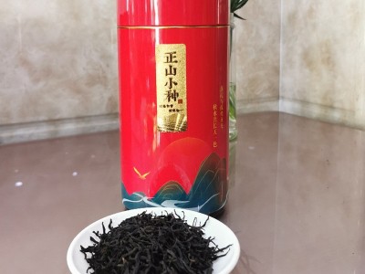 金骏眉 武夷红茶 散装红茶 全发酵茶花香型 茶汤清透甘甜罐装200g图2