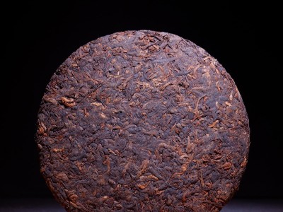 原产地批发茶叶云南勐海普洱茶茶树王冰岛普洱熟茶饼357g厂家直销图2