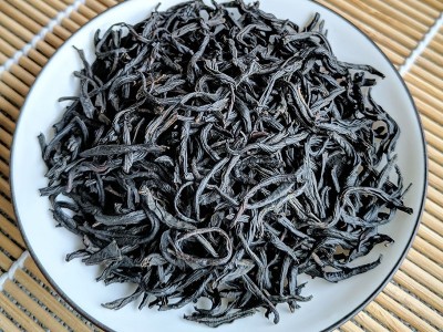 桐木高山浓香型黑美人桂圆香小种红茶批发正山小种茶叶散装图5