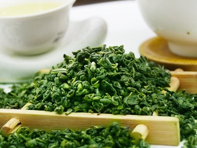 贵州绿茶2022新茶 高山云雾青茶炒青茶叶 绿宝石茶叶500g散装图3