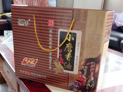 葛天香牌3+2小磨香油礼品箱优良芝麻380ml×3瓶 260g×1瓶水代法图3