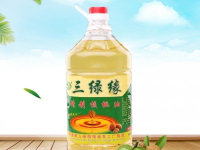 【加工定制】低温冷榨核桃油食用核桃油瓶装价格实惠图2
