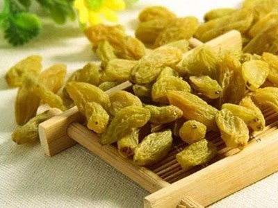 新疆吐鲁番特产绿葡萄干500g批发 无核绿葡萄果干 零食厂家直销图2