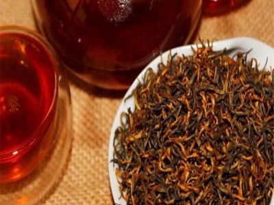 凤庆滇红茶云南滇红金丝古树红茶功夫茶叶散装珍品金芽送礼盒图2