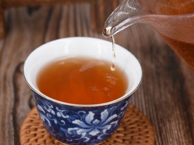 2013年福鼎白茶陈香贡眉老白茶散装高山日晒春茶茶叶500g厂家批发图4