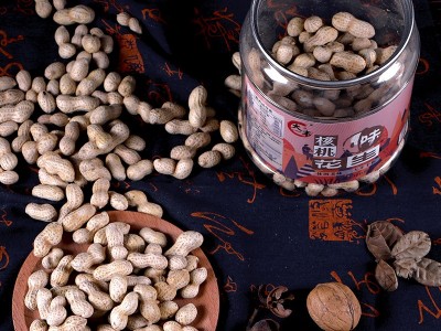 大纯丰网红罐装核桃味带壳花生360g 现货炒货坚果零食核桃24罐/箱图3